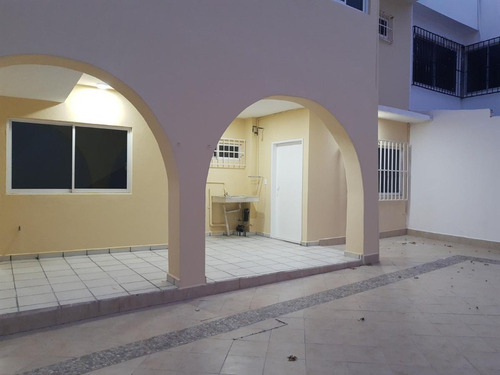 Imagen 11 de 20 de Jardines De Mocambo, Casa En Renta Amplia Cerca De La Uvm