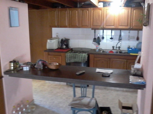 Casa En Venta - 3 Dormitorios 1 Baño - 110mts2 - Bahia Blanca