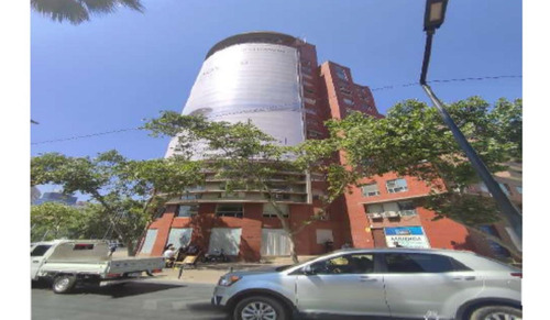 Imagen 2 de 12 de Oficina Con Excelente Ubicación En Providencia