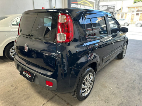 Fiat Uno 1.0 Vivace Celeb. Flex 5P