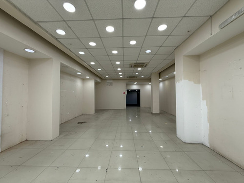 Local De 194m2 Los Andes Remodelado A Pasos De Plaza Armas