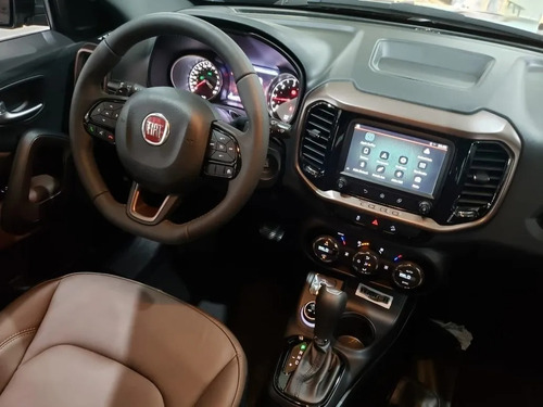Imagen 8 de 11 de Fiat Toro 2.0 Volcano 4x4 At Pack Premium A