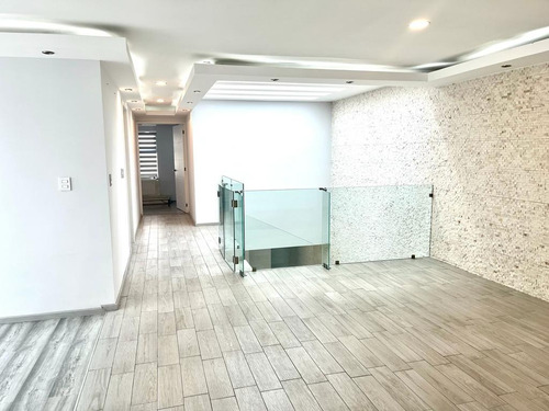 Residencia Avaluo Superior Privada Status En Metepec