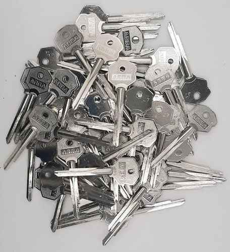 Imagen 3 de 3 de 150 Llaves En Blanco Forja Tetra X6