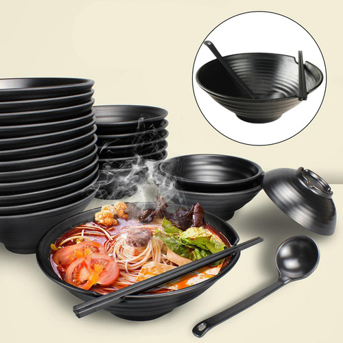 Cuenco De Ramen Japonés Con Cuchara Y Palillos A Juego Para