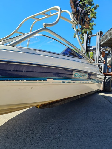 Lancha Bayliner 1850 Capri 1994 - Motor Mercruiser Alpha One