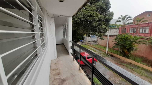 Imagen 12 de 17 de Apartamento En Arriendo En Cali Urbanización La Flora