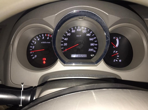 Toyota Fortuner 2011 4x2 2.7l