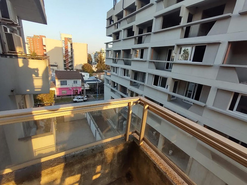 Imagen 7 de 7 de Monoambiente En Venta, Moreno 810 (4°c), Belén De Escobar
