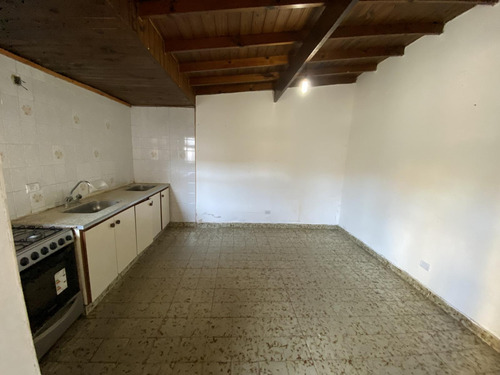 Oportunidad Venta | Propiedad En Block 3 Viviendas| A Reciclar
