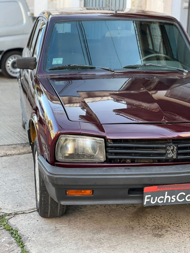 Imagen 21 de 23 de Peugeot 504 2.3 Srd Ii