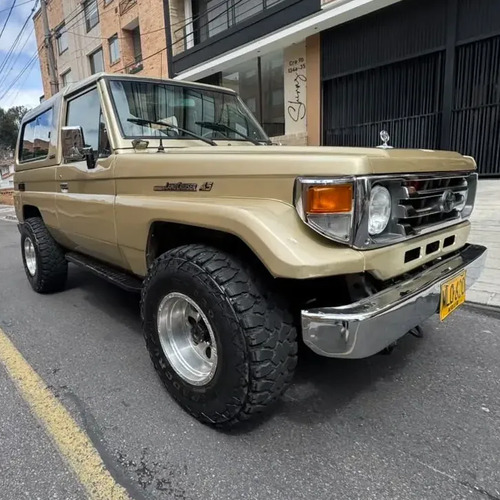 Toyota Land Cruiser 4.5 Fzj75 Macho