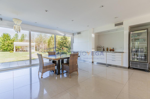 Imagen 17 de 30 de Casa En Venta En San Diego Country Club- Moreno -