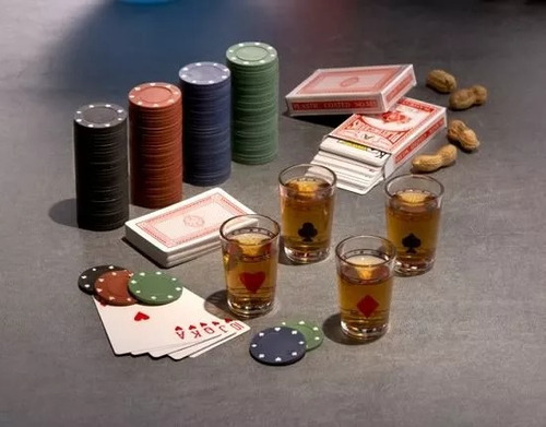 Juego De Poker Drinks 126 Piezas