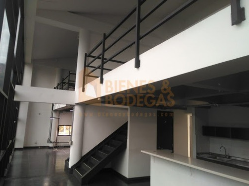 Imagen 24 de 30 de Oficinas En Arriendo Poblado 643-4645
