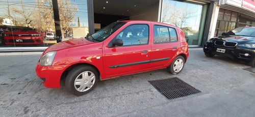 Imagen 1 de 8 de Renault Clio 1.2 Athentique 2006