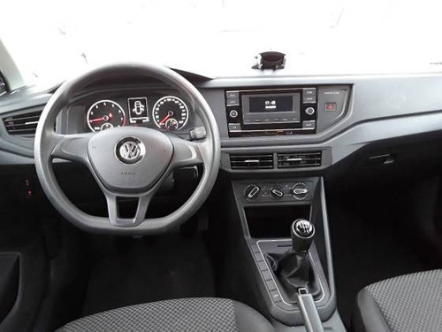 Imagem 3 de 9 de Volkswagen Polo 1.0 Mpi Total Flex Manual