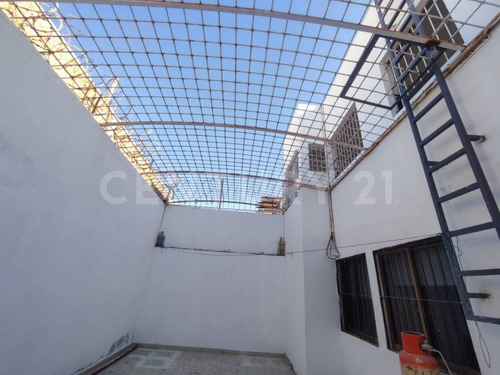 Salvador Alvarado 1528 Pte. Entre Rio Presidio Y Baluarte, Col. Scally