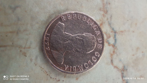 Moneda De Colección De 1977 Con Caracteristicas Visibles, 