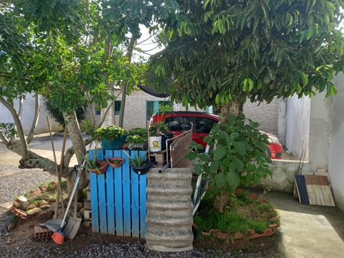 Garanhuns Casa A Venda, 3-quartos,2-banheiros,grande.terr