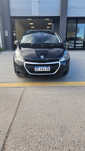 Peugeot 208 1.6 Active