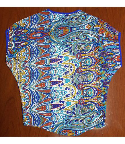 Remera Estampada Manga Tipo Japonesa Talle M/l