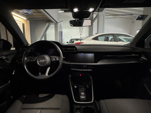 Audi A3 1.4 Sedán 35tfsi Dynamic At Dsg