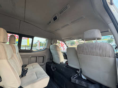 Nissan Urvan 2.5 15 Pas Amplia Aapack Seg Mt