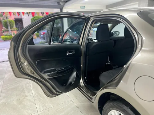 Suzuki Swift Dziere AT 2023