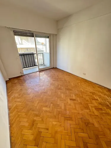 3 Ambientes Con Balcón Alquiler