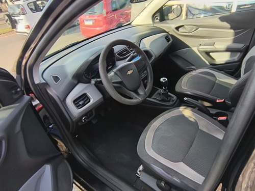Chevrolet Onix Onix 1.0 MPFI LS 8V FLEX 4P MANUAL