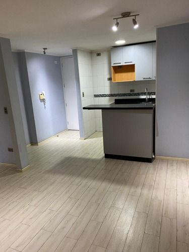 Arriendo Departamento 1d 1b Lira Con Marin En Santiago