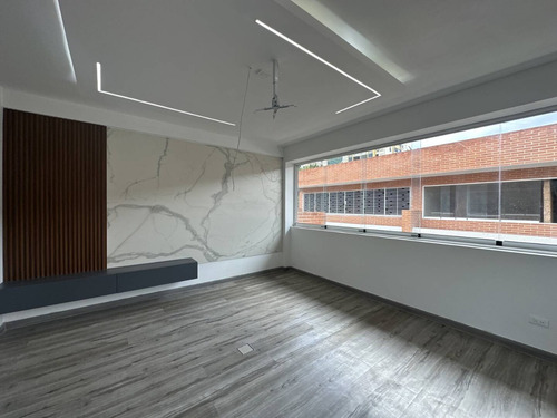 Leidy Galviz Vende Townhouse En Mañongo Cod 206627