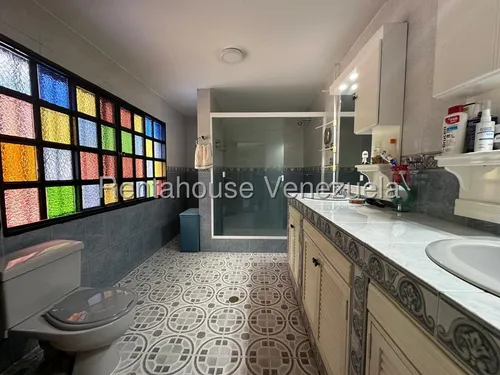Casa En Venta Montalbán