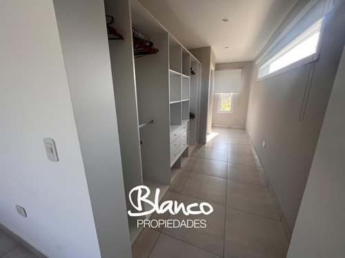 Casa En Venta En Los Lagos, Nordelta, Tigre