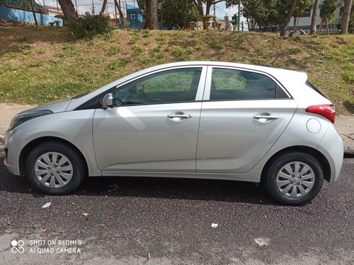 Imagem 1 de 15 de Hyundai Hb20 2014 1.6 Comfort Plus Flex 5p