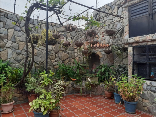 Casa En Venta En La Trigaleña Av Principal Mc-8370030