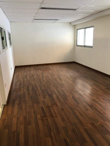 Imagen 11 de 13 de Centro - Local Comercial De 200m2 Sobre Rivera Indarte