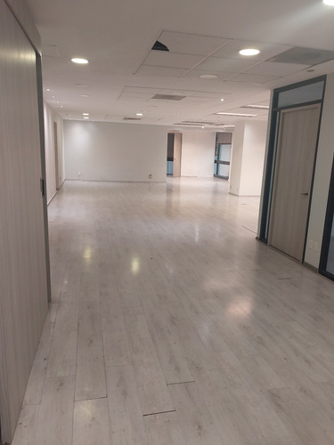 Oficina Acondicionada 400m2 Antara Polanco