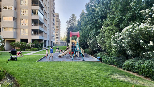 Departamento En Venta De 2 Dorm. En Ñuñoa