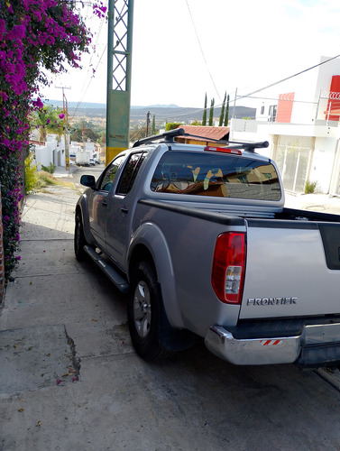 Nissan Frontier Crew Cab Se 4x4 At