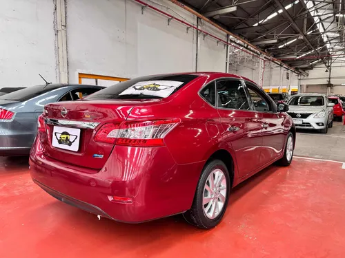 Nissan Sentra 1.8 Advance Cvt