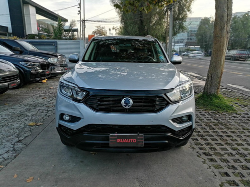SsangYong Rexton 2.2 At 4x4 Full