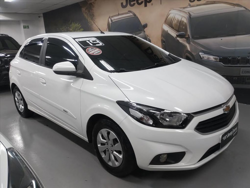 Chevrolet Onix 1.0 MPFI LT 8V FLEX 4P MANUAL