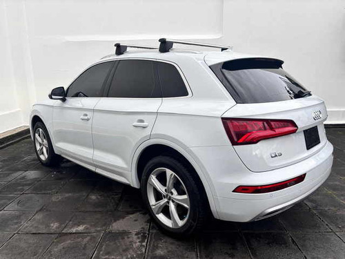 Audi Q5 Select Elite 5 Puertas