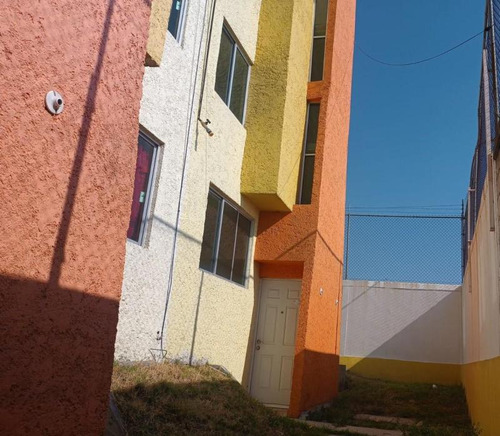 Casa En Venta En Fraccionamiento Terranova San Cristobal Centro Ecatepec