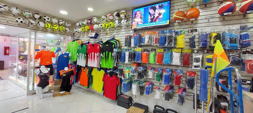 Local Excelente Ubicación A Pasos De Av. Alameda