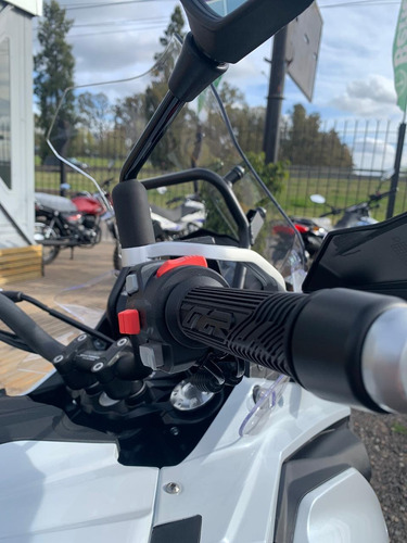 Imagen 5 de 16 de Benelli Trk 502 En Sbk Motos