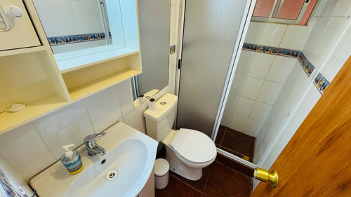 Se Vende Amplia Casa Sector Las Torres 4 Dorm Regularizada