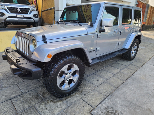 Jeep Wrangler 3.6 3p Sahara 4x4 At